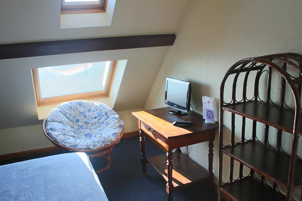 L'Hostellerie Le Turckheim Croix D'Or ตรัวส์-เอปีส์ ภายนอก รูปภาพ