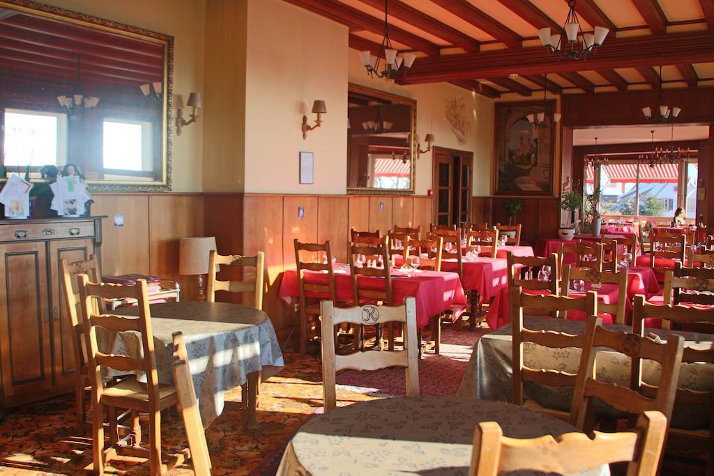 L'Hostellerie Le Turckheim Croix D'Or ตรัวส์-เอปีส์ ภายนอก รูปภาพ